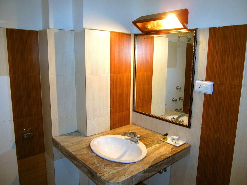 Photo 19