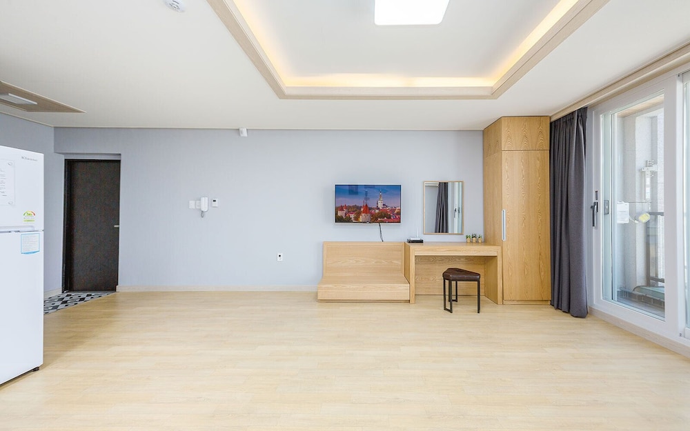 Adel Pension view 2