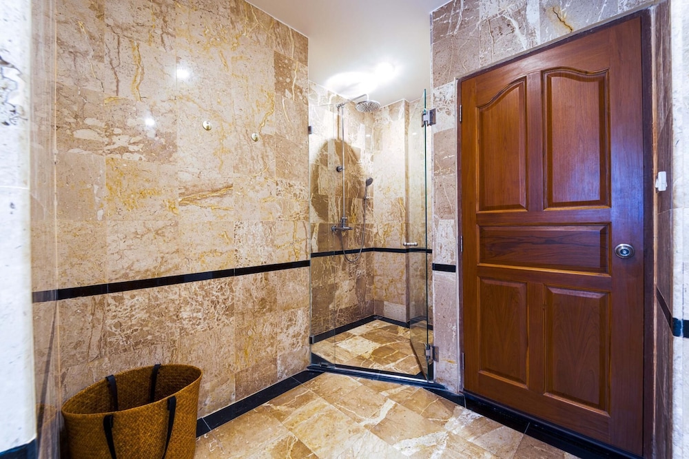 Lovely 3BR Villa in good Location CV3MA
