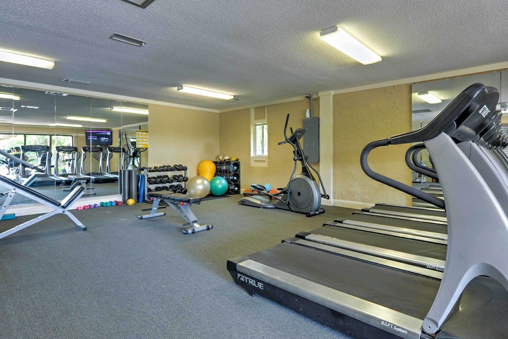 Pool Access: Beachfront Hilton Head Resort Condo