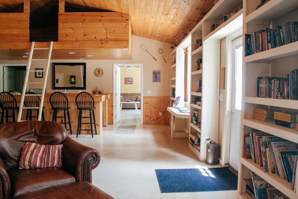 Wellnesste Lodge and Cabin Rentals