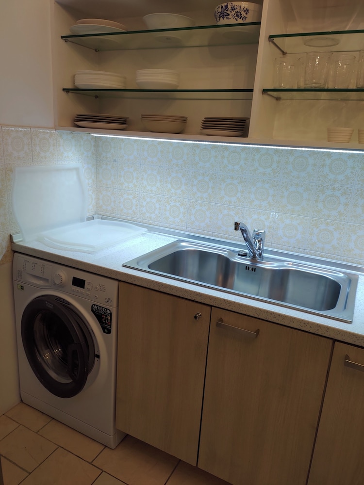 Olgas Apartment With 3 Bedrooms in Thessaloniki