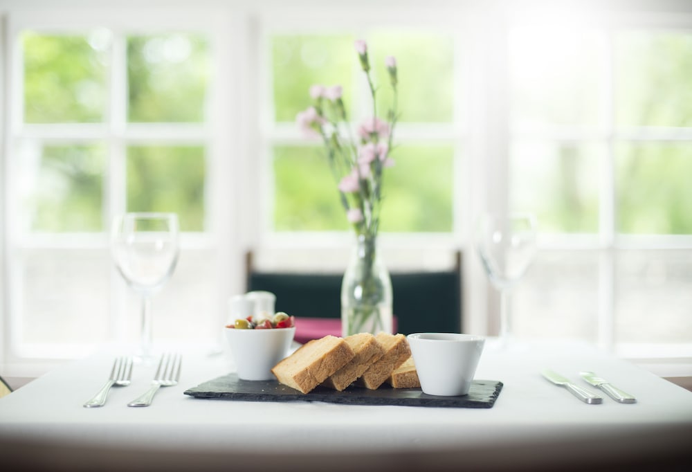 Trewern Arms Hotel