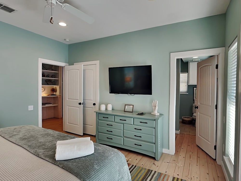 Brew Lagoon by Silver Sands Vacation Rentals