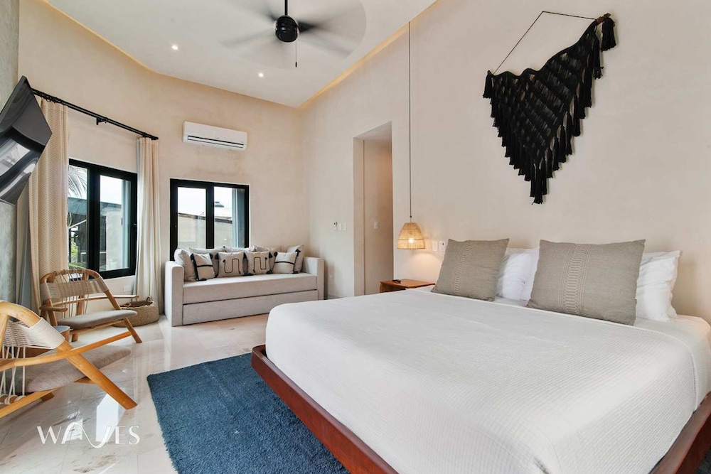 Prime 5th Ave Stay - 4BR With King Beds City Views