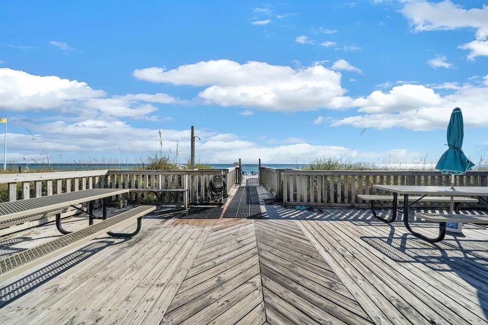 Emerald Isle 706