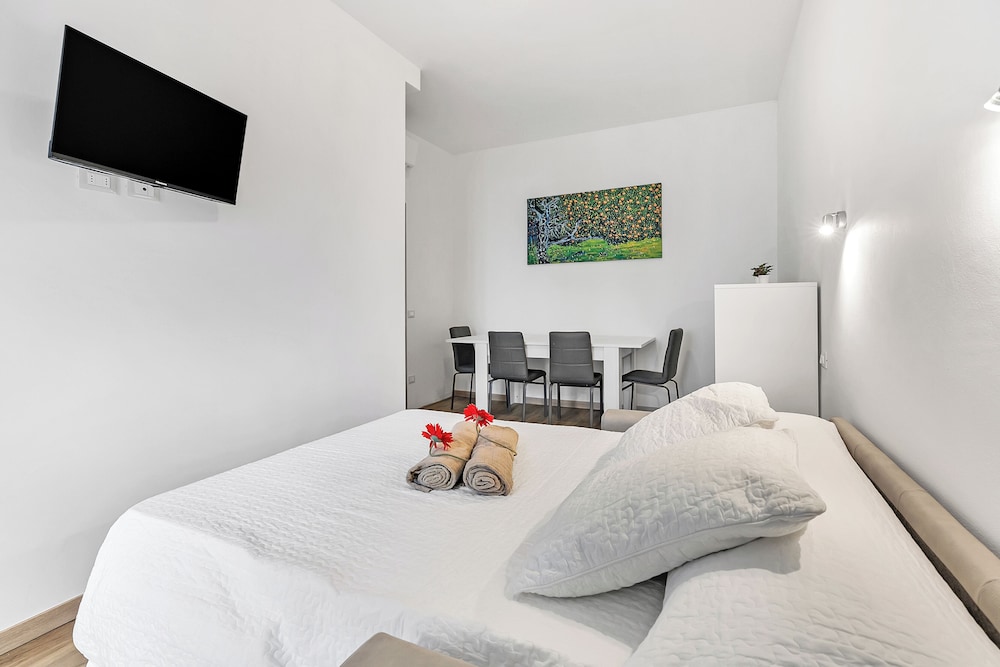 Alessia's Flat - Borgo Palazzo