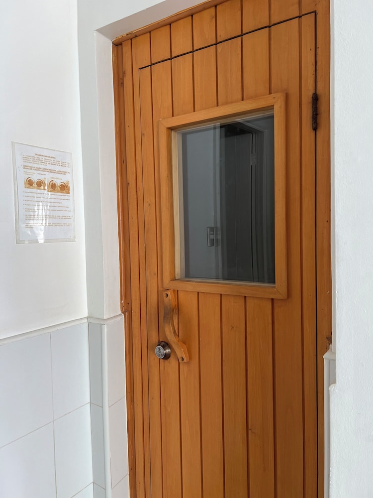 Oceana Suites Geomar II