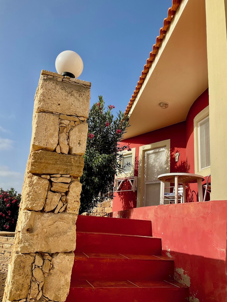 Estudio Para dos Personas-stella Maris Villa Free Pick UP!