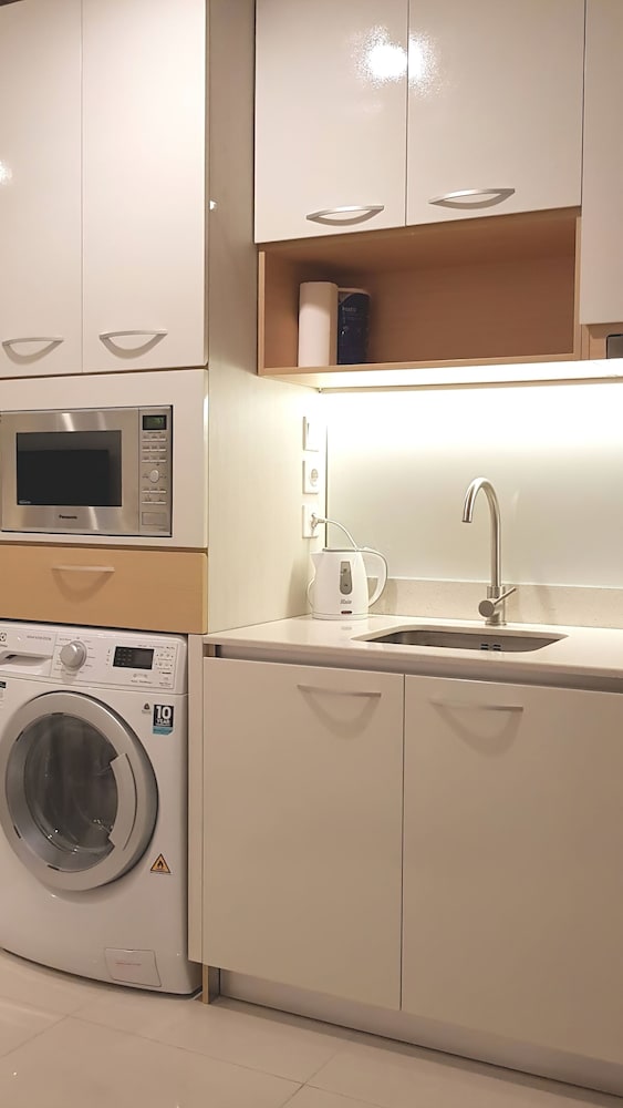Premium Taman Anggrek Residences