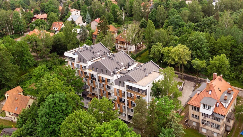 Sun & Snow Polanica Residence view 4