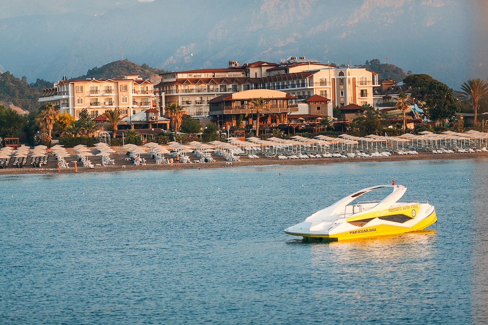 L'Oceanica Beach Resort Hotel - All Inclusive