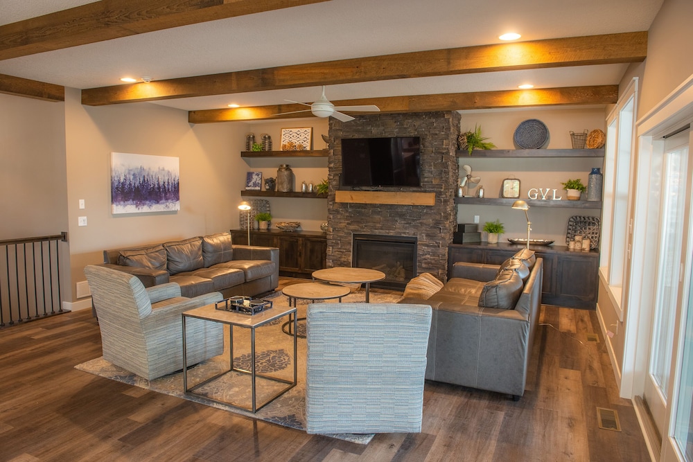 Grand View Lodge