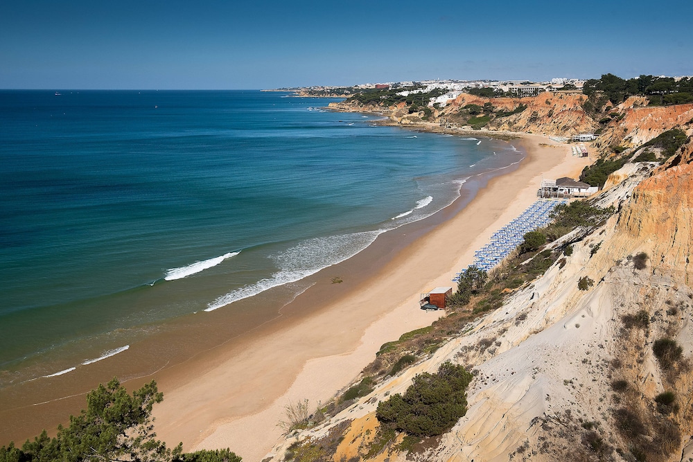 Pine Cliffs Ocean Suites, a Luxury Collection Resort & Spa