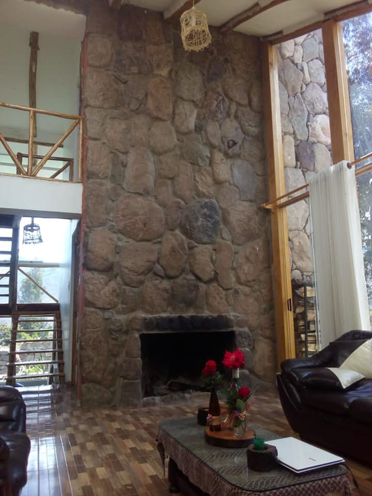 Casa de Campo Inkarumis-House view 2
