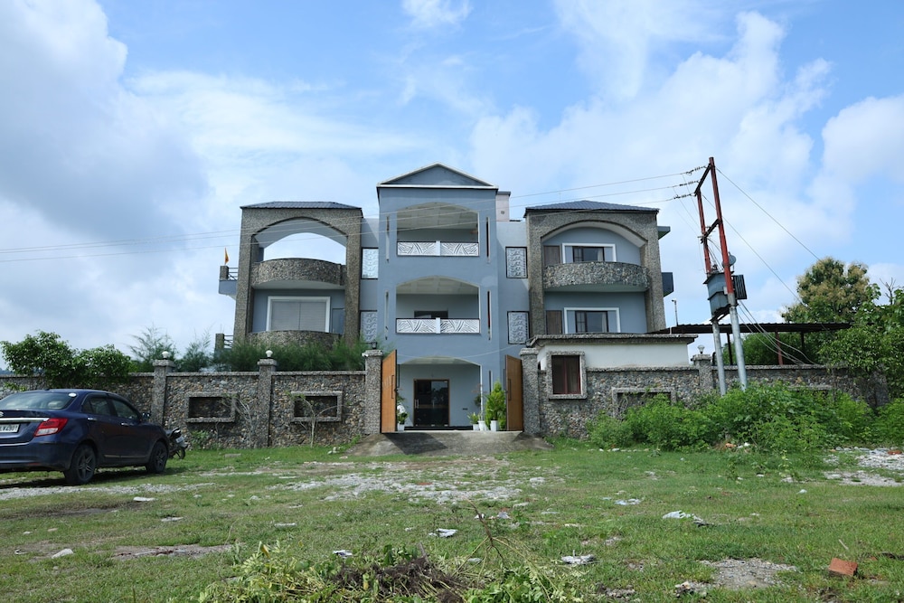 Vanam Resort and Roof Top