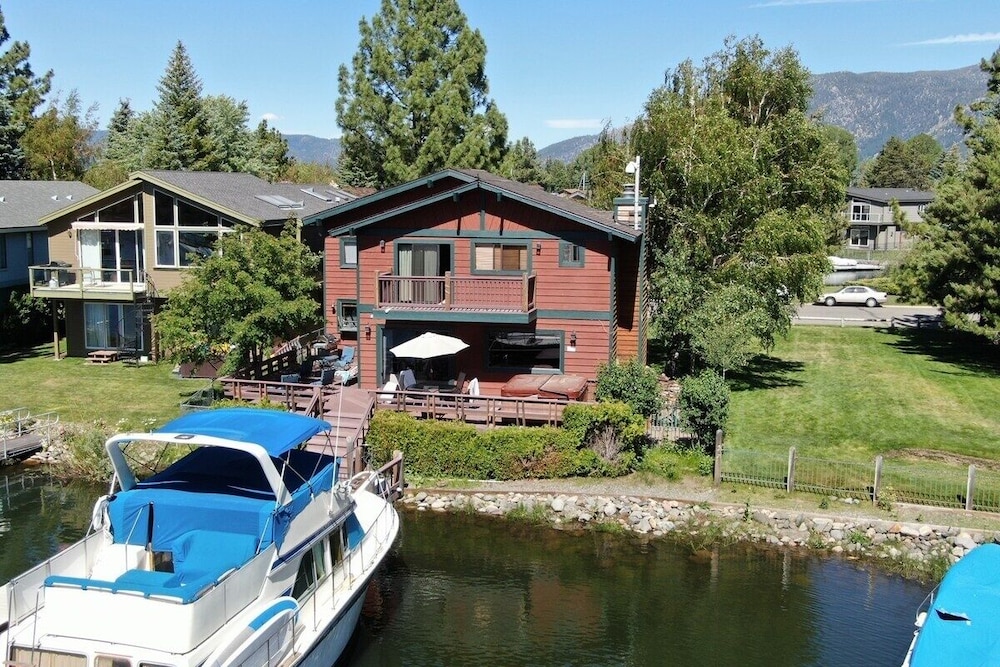 Tkh1226 - Emerald Lodge 6 Bedroom Home