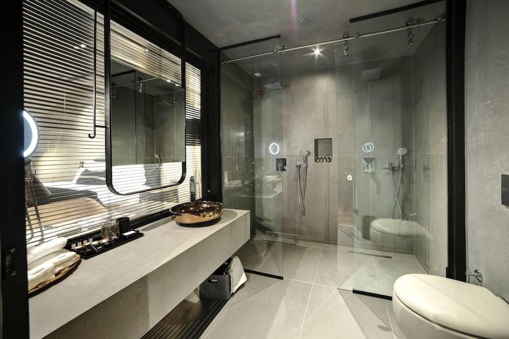 39 Kalamış Marina Oteli - Image 68