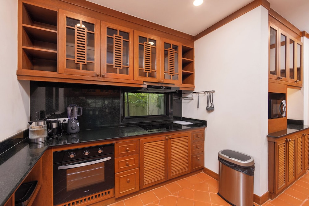 Villa Meraya by Tropiclook