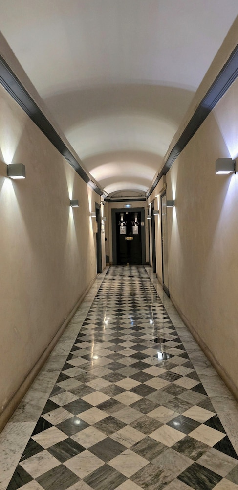 Rooms And Comfort Apartment