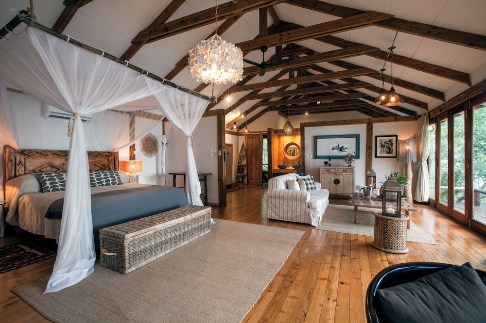 Tongabezi Lodge