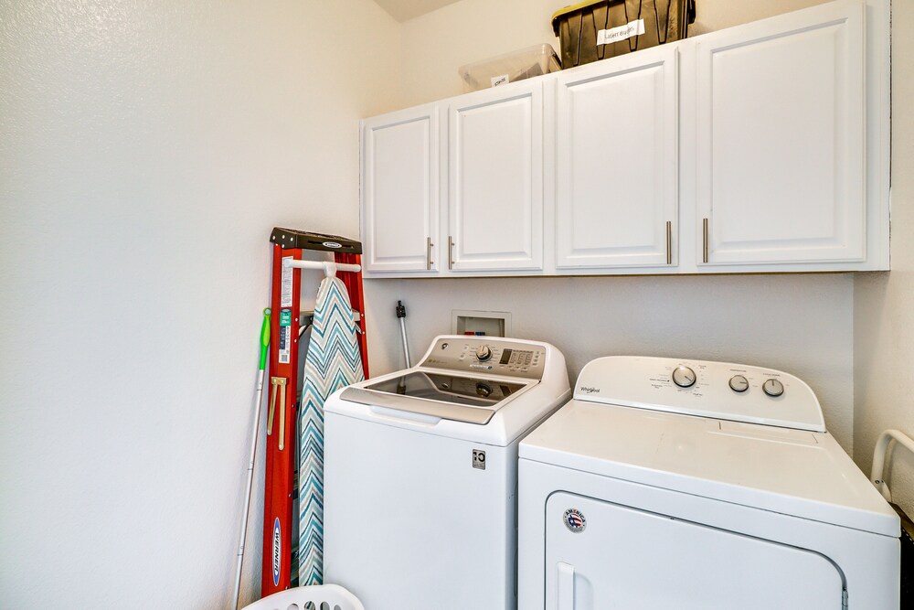 Sparks Home w/ Lake Access, 5 Mi to Downtown Reno! - Property Image 7