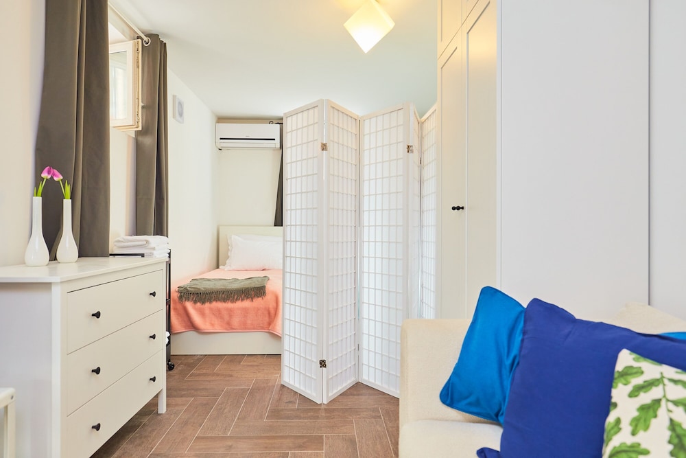 Dubrovnik Central Lodge