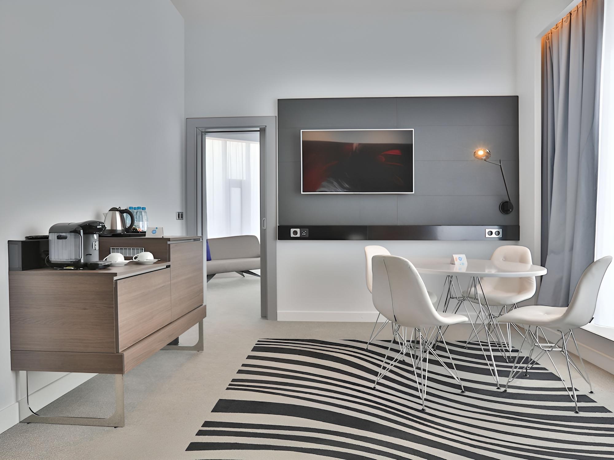 Novotel Arkhangelsk Hotel