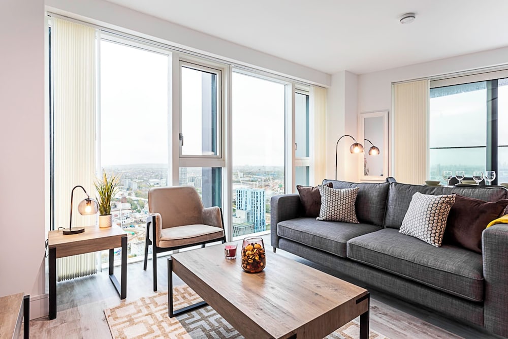 Icon Tower Flat II