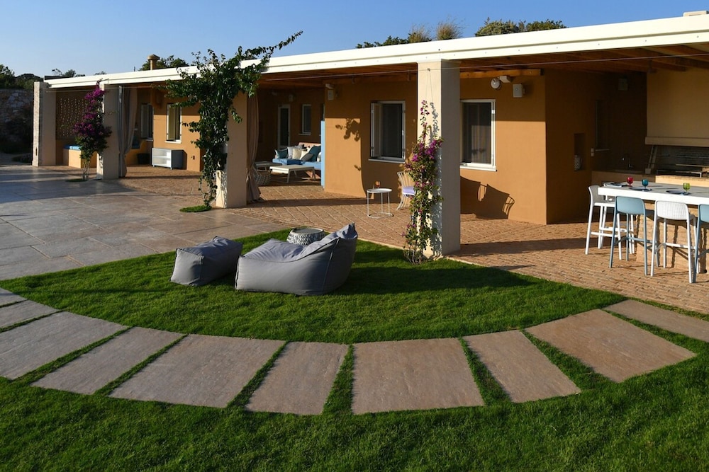 Luxury Villa Aristea on the sea