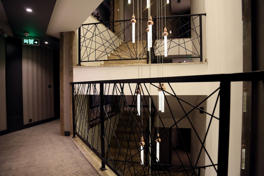 Ramada by Wyndham Mersin - Image 29