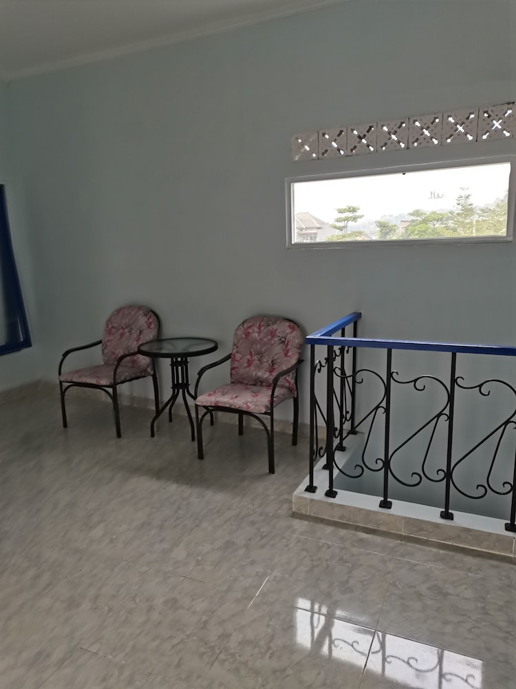 ZG Villa Batu