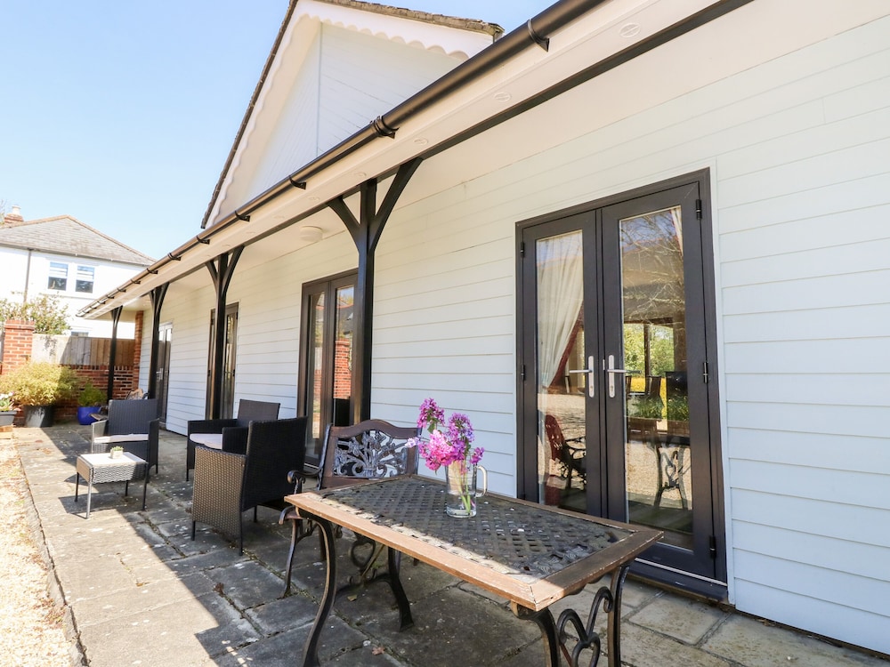 Ryde Vacations - The Coach House - Property Image 19