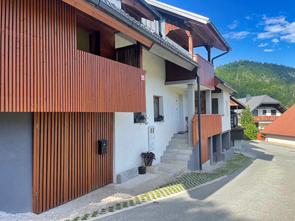 Bijol Apartments - Studio E