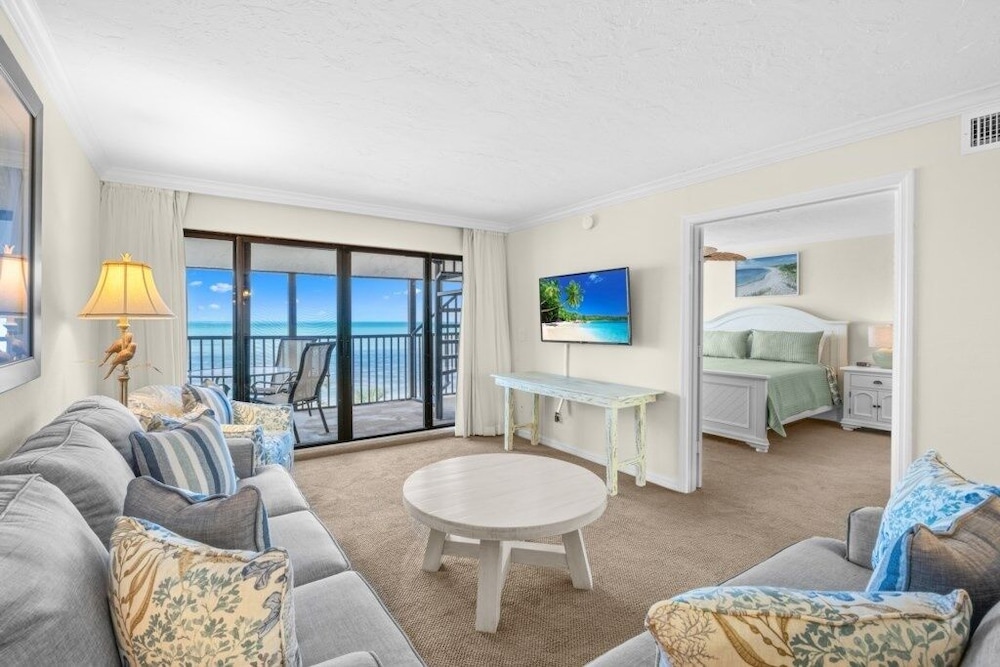 Pointe Santo A45 2 Bedroom Condo