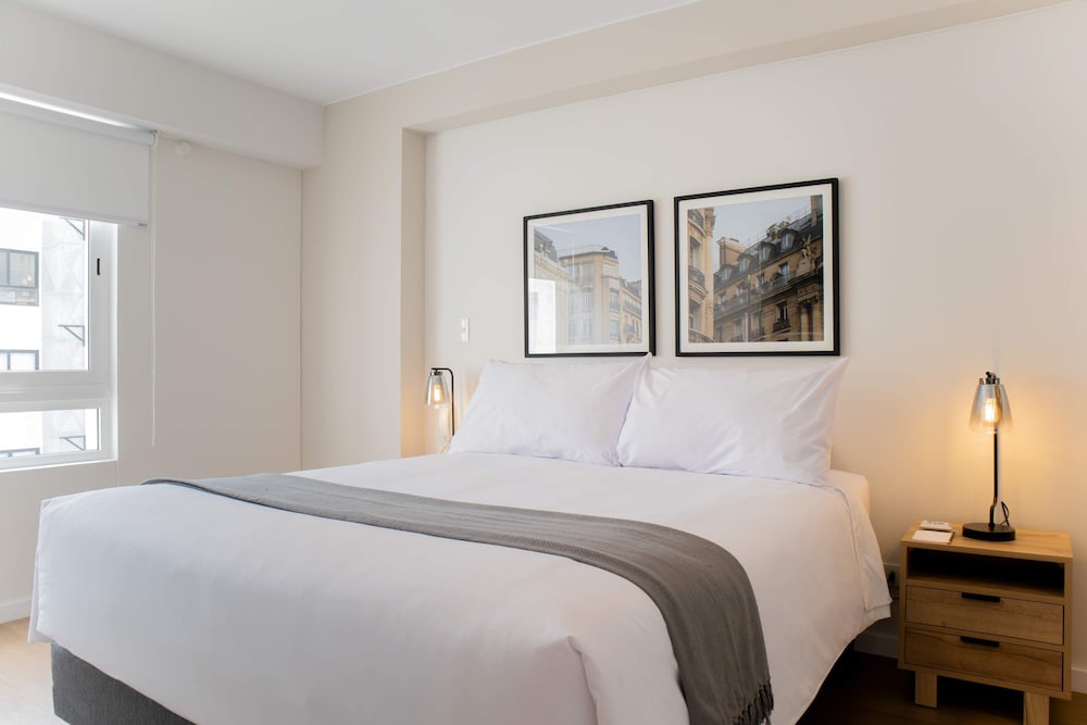 w Comfortable 2BR Stay in Miraflores