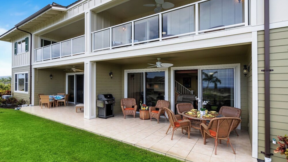 Updated Townhome Ocean View Private BBQ & Lanai - Vrkcv