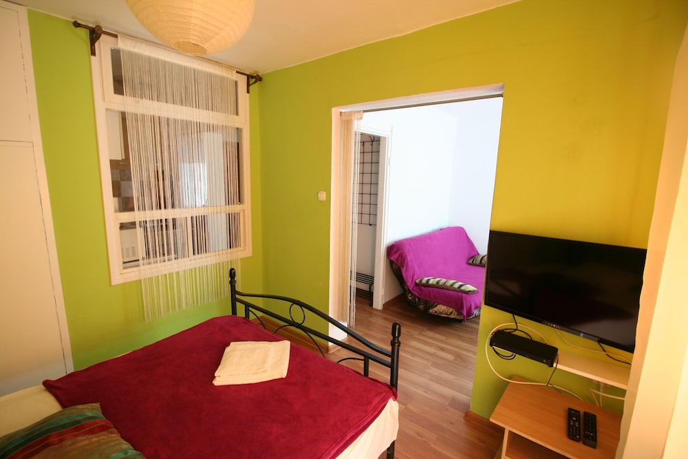 Apartamenty Varsovie Twarda view 3