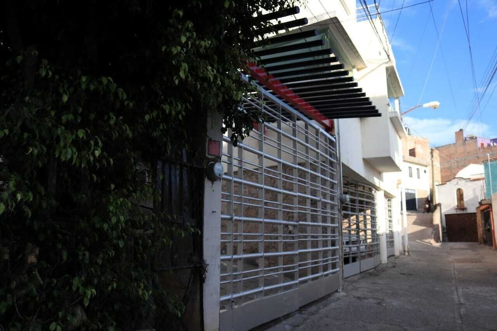Photo 16