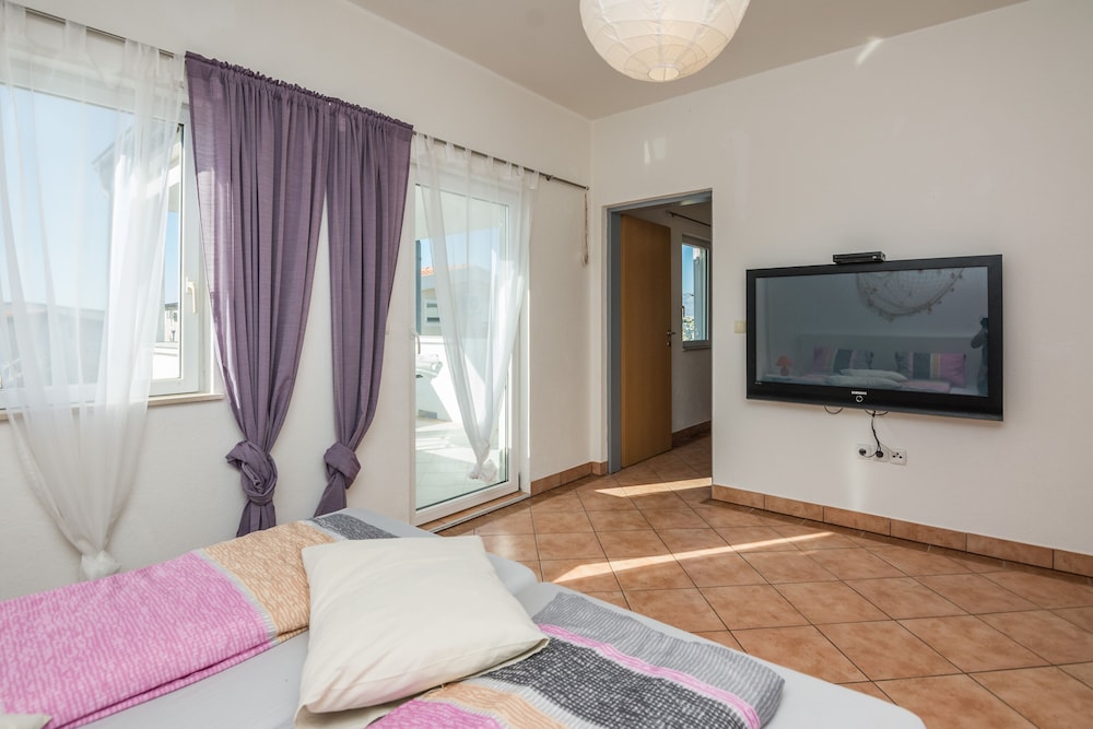 Apartments Bojana view 3