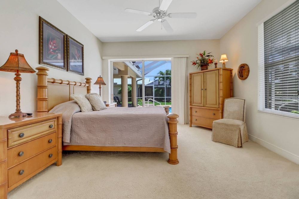 1202 SE 36th St view 5
