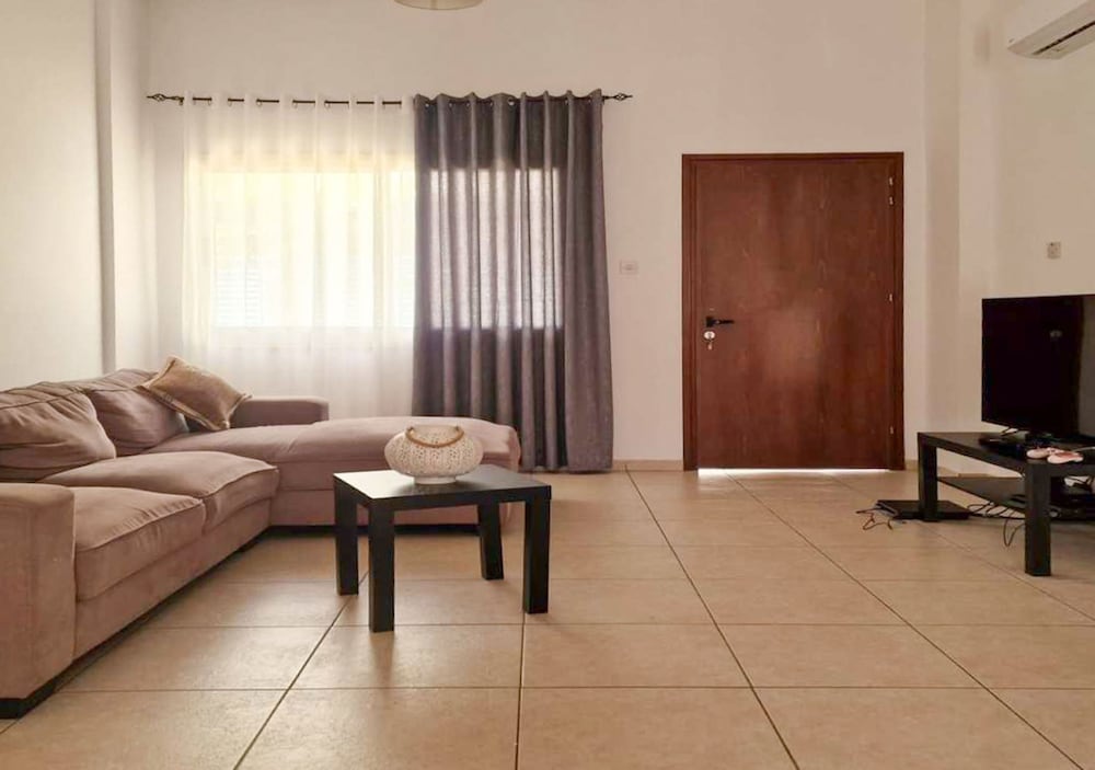 Sunshine Apartment in Pafos