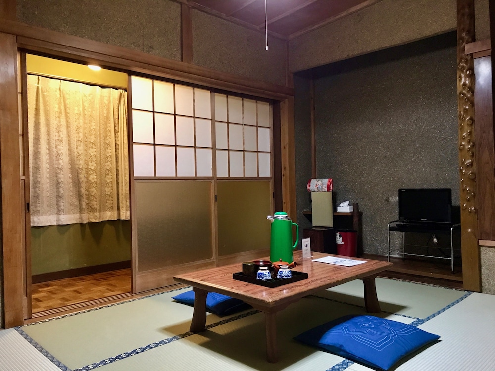 ZERO-Project Japan GuestHouse