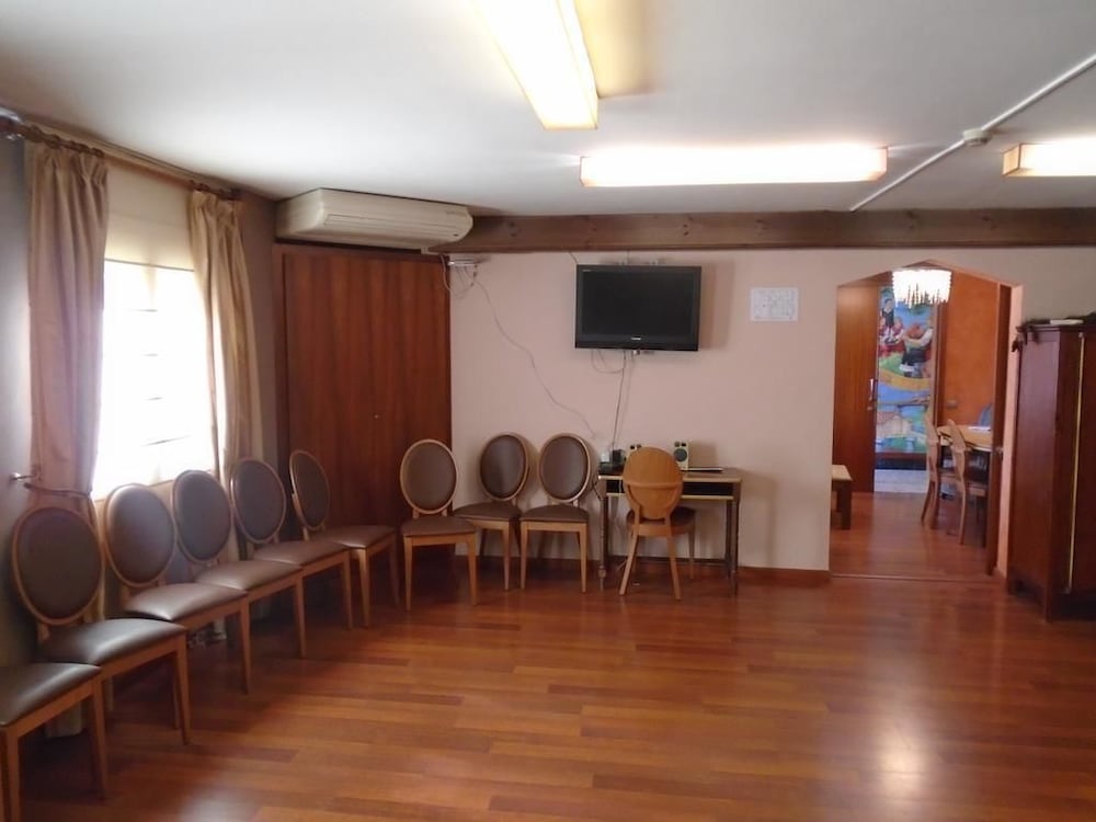 meeting & event spaces