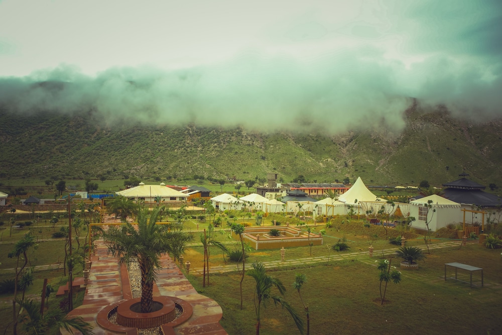 Serene Aravali