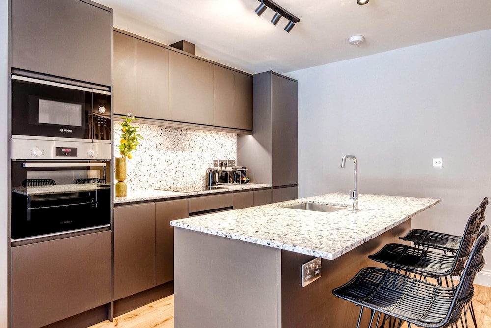 Coleherne Road Residence II