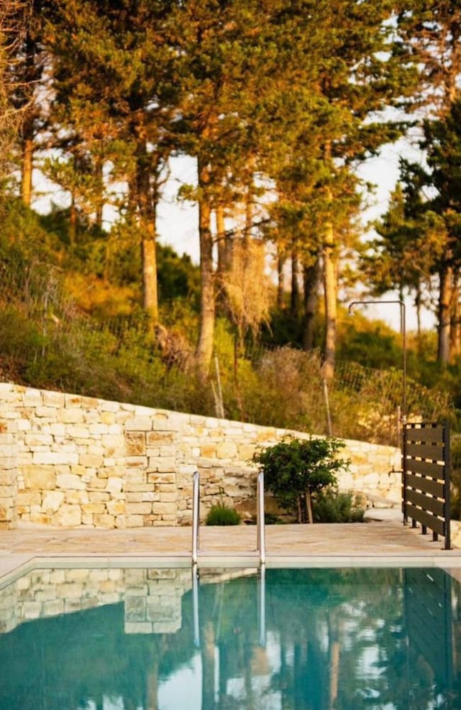Villa Hill View Ena in Paxi