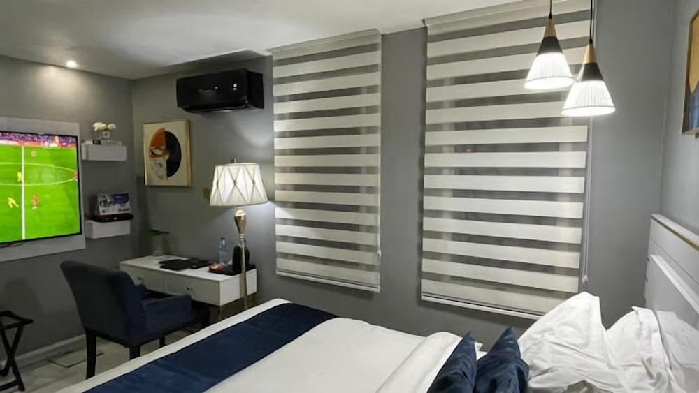 Royal Paradise Apartment