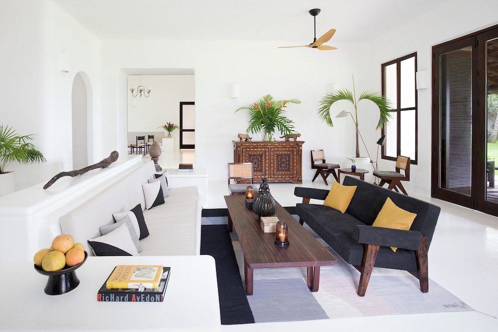 Hotel Esencia