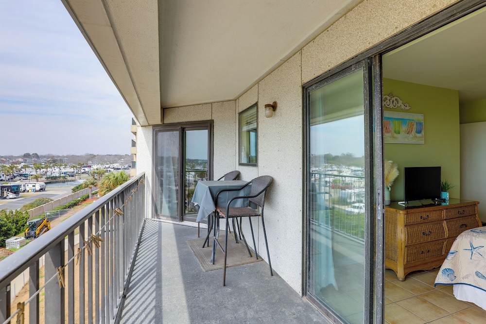 Steps to Shore: Resort Getaway in Myrtle Beach!